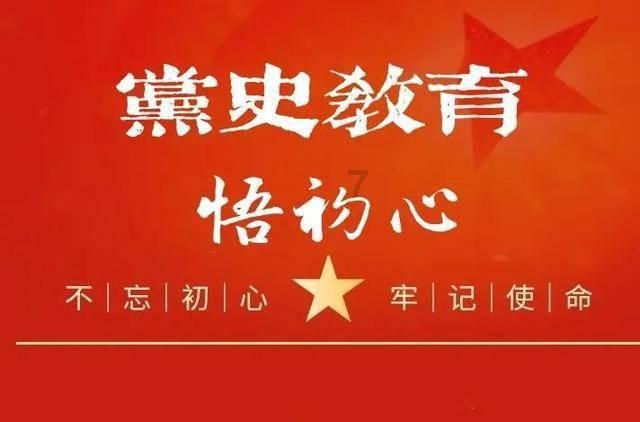 男生眼神时不时落在一个女生身上，有时又害羞不敢看她，为什么？游戏画面