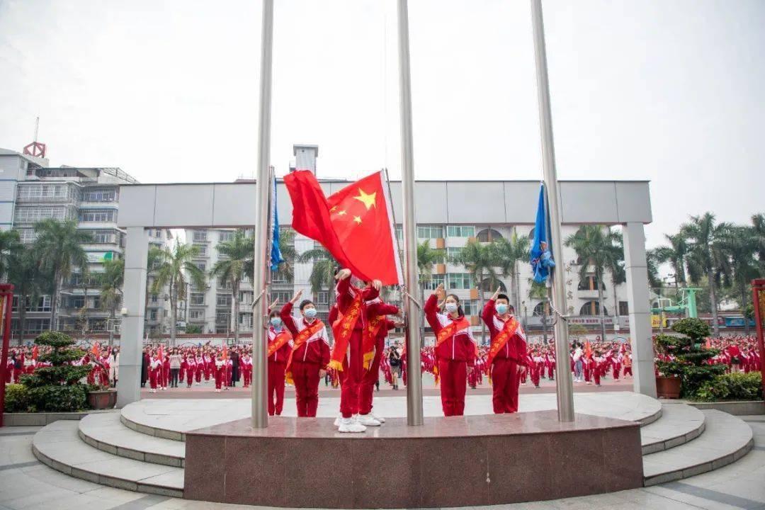 蒋经国母亲是谁