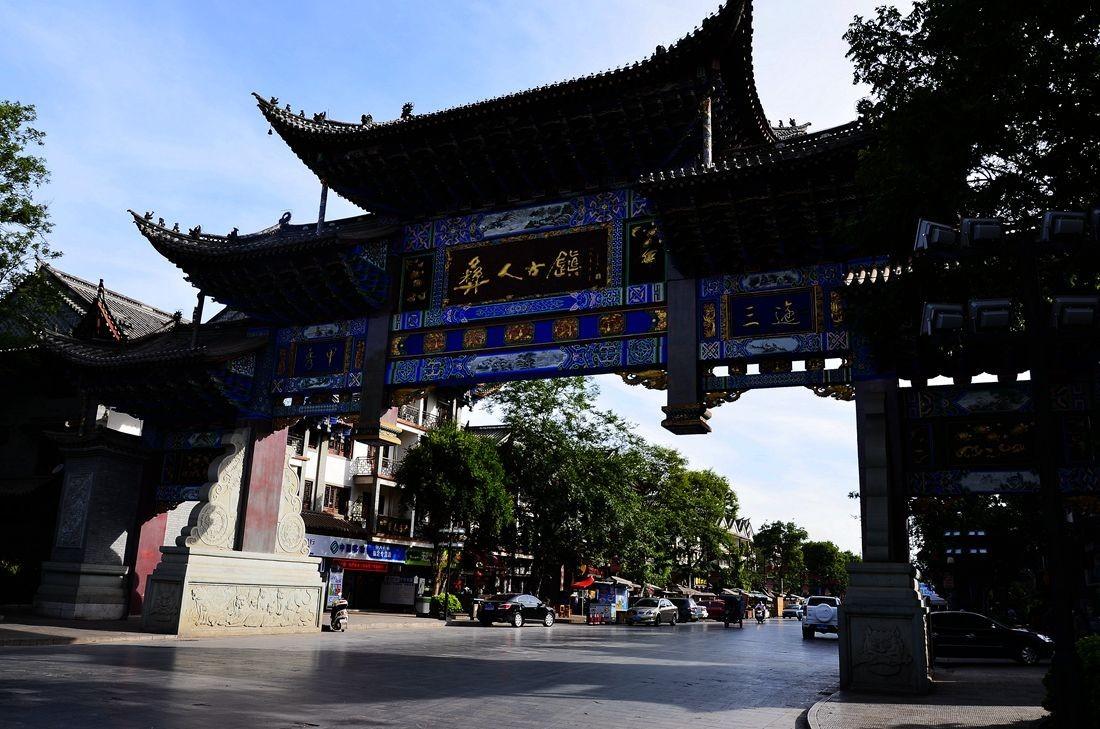 国足换不换帅都一样?媒体人:那世界上也没有教练水平高低之分了